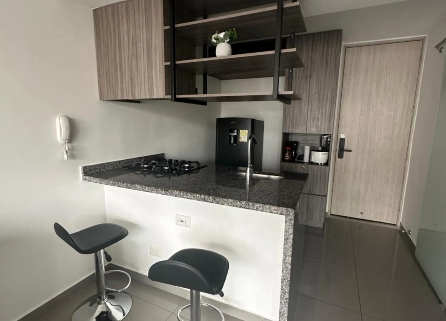 Alto Living Al Norte Cali 0*,  Colombia